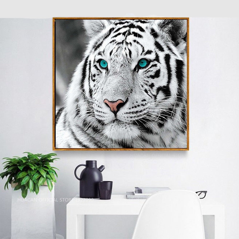Snowy White Tiger 5D Diamond Art Kit